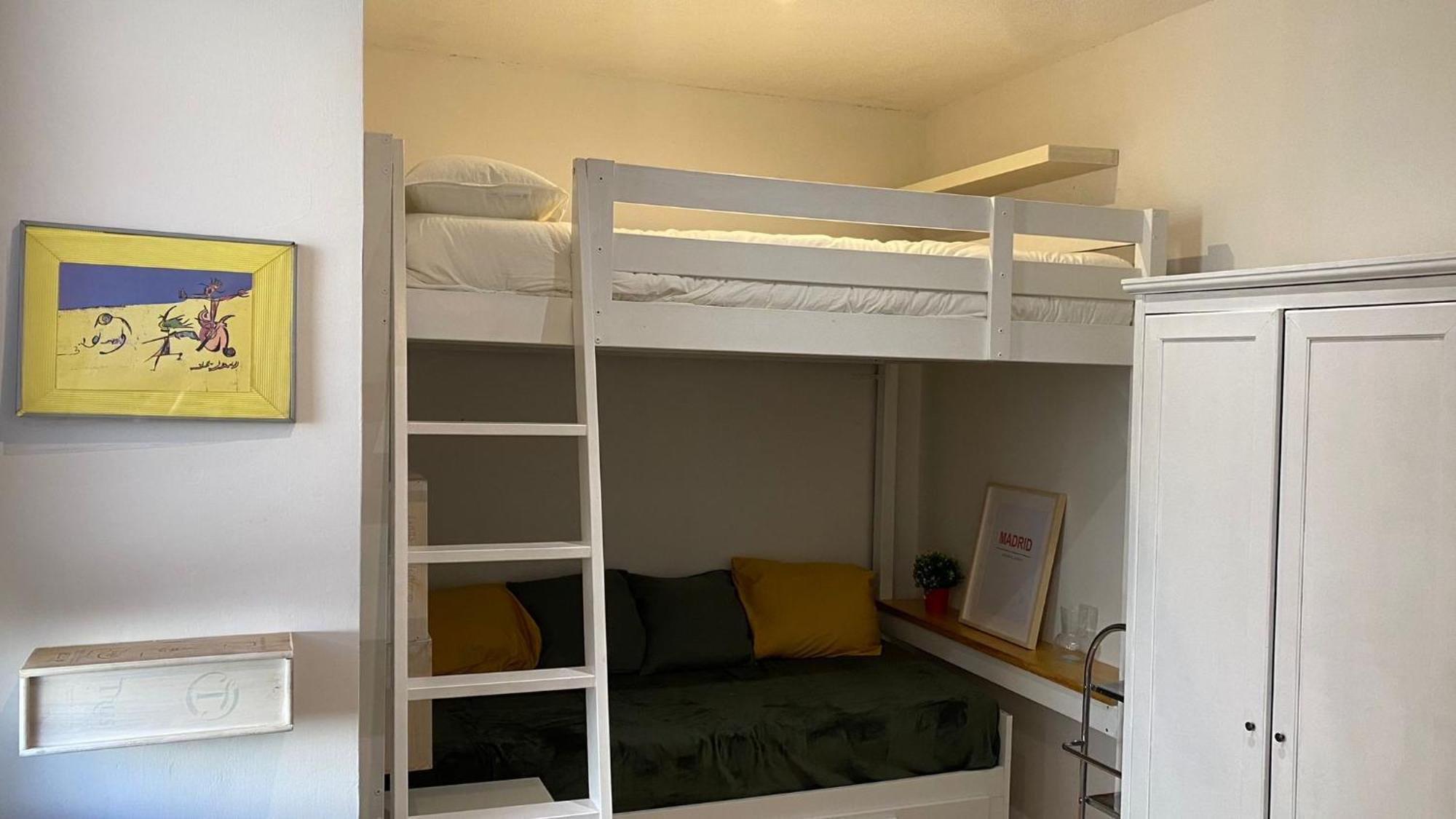 Apartamento En El Casco Antiguo Madrid Luaran gambar