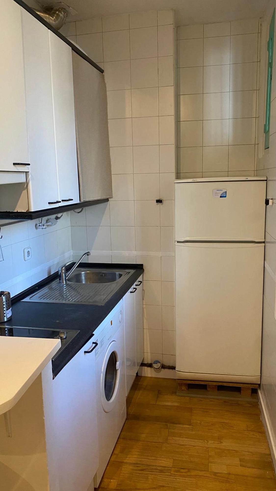 Apartamento En El Casco Antiguo Madrid Luaran gambar